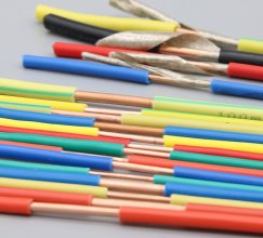 电缆的型号由哪八部分组成？